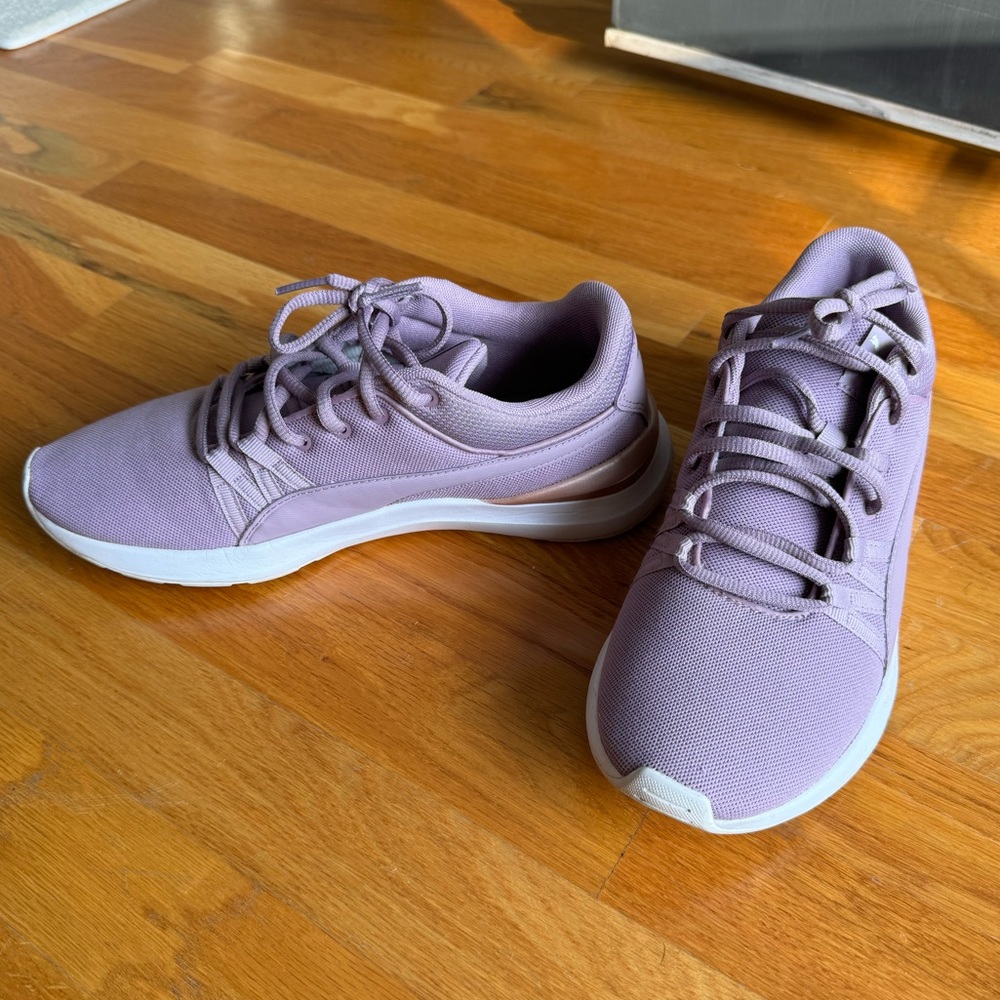 PUMA Purple and Rose Gold Sneakers - 8.5